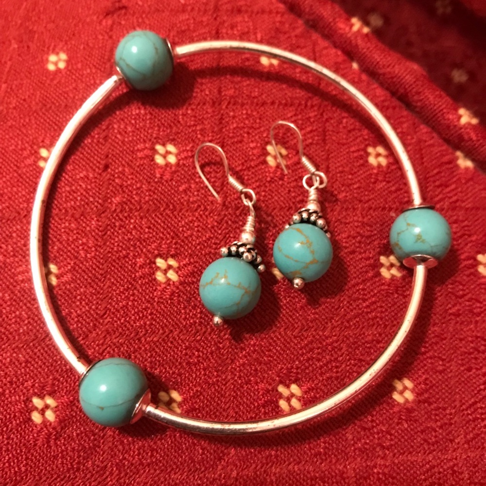 Turquoise/Silver Bracelet and Earrings Set ◀️
